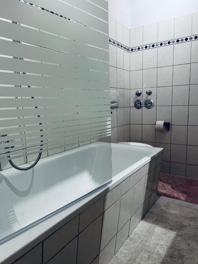 Charmante Ferienwohnung In Dresden Striesen - Frau Pie Appartement Εξωτερικό φωτογραφία